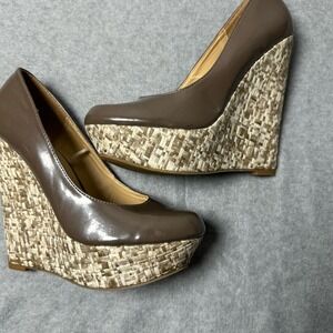 Steve Madden‎ Taupe Patent Wedge Platform Heels Women